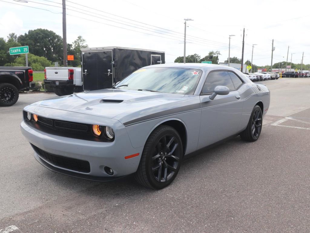Used 2021 Dodge Challenger SXT w/ Driver Convenience Group RWD image 5