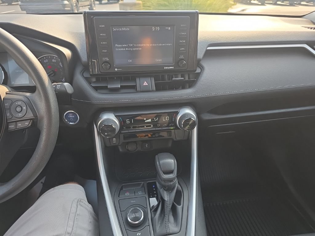 Certified 2022 Toyota RAV4 XLE w/ Convenience Package AWD/4WD image 15