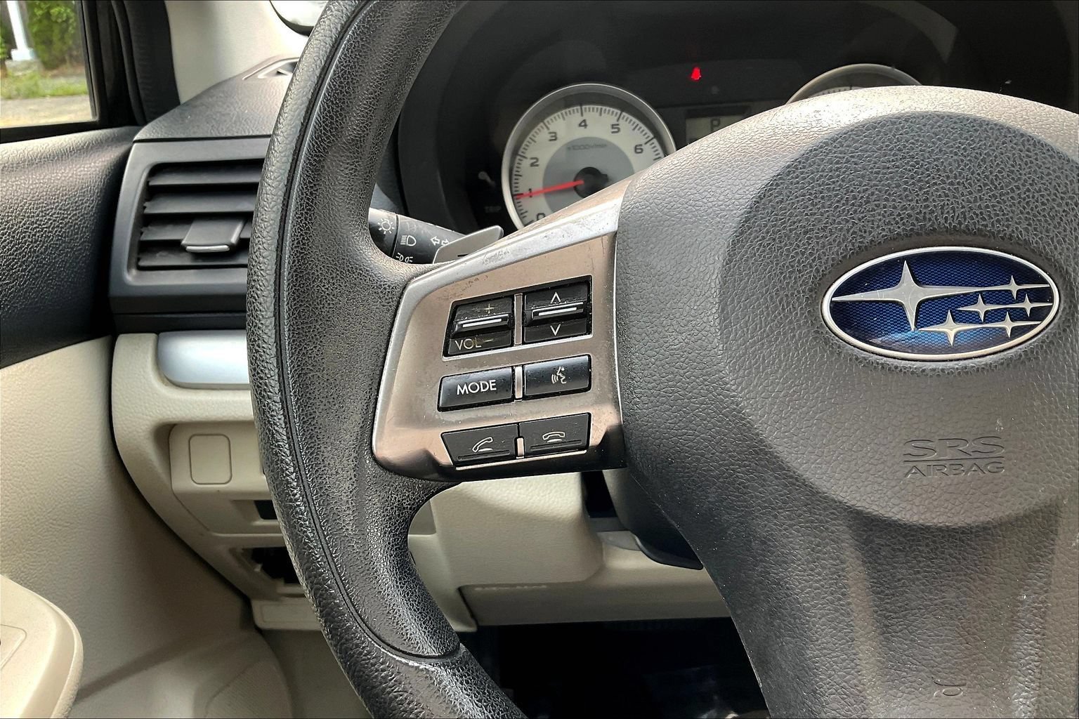 Used 2014 Subaru Impreza 2.0i Premium w/ All-Weather Package w/CVT AWD/4WD image 11
