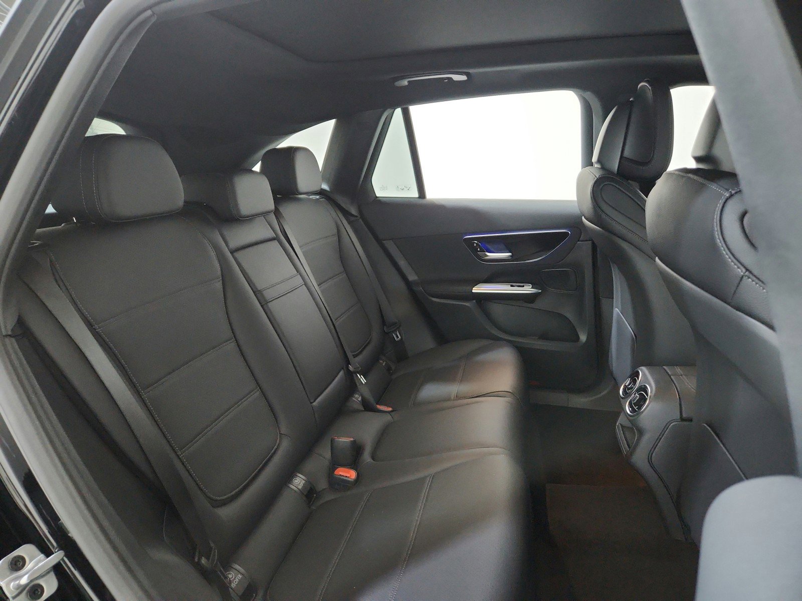 Certified 2026 Mercedes-Benz GLC 300 image 18