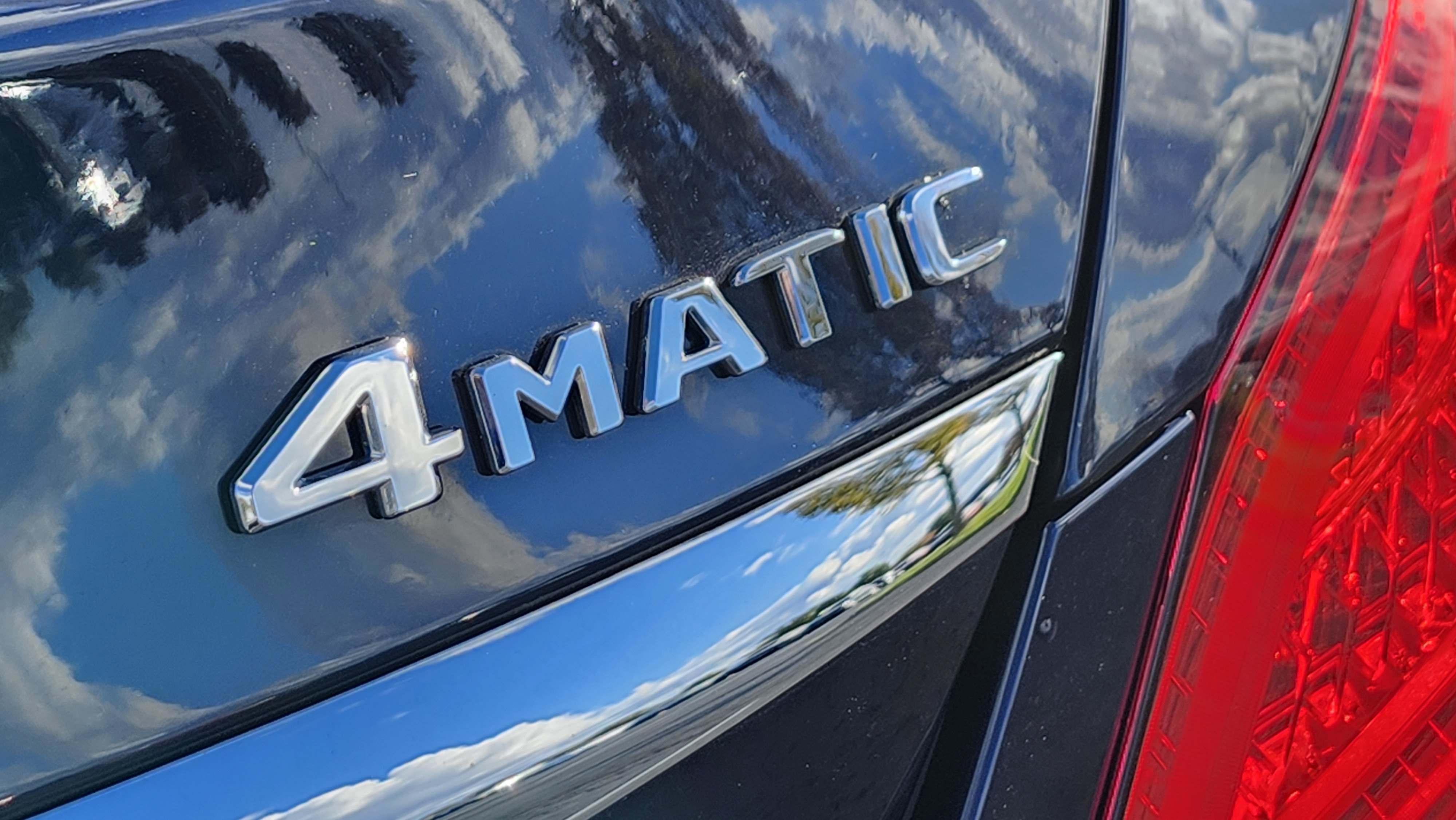 Used 2019 Mercedes-Benz C 300 4MATIC Sedan image 17