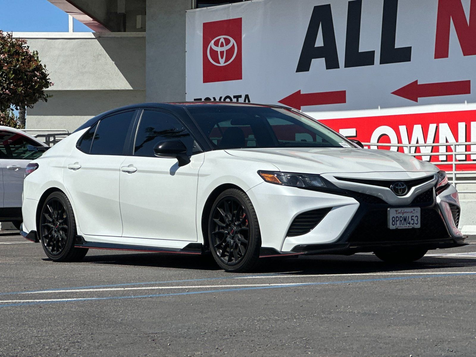 Used 2020 Toyota Camry TRD FWD image 8