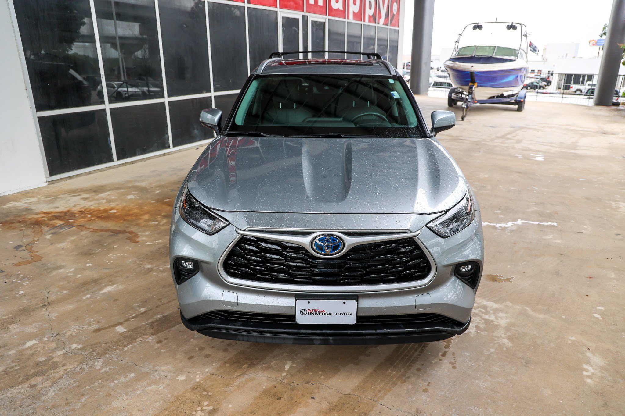 Used 2023 Toyota Highlander XLE FWD image 4