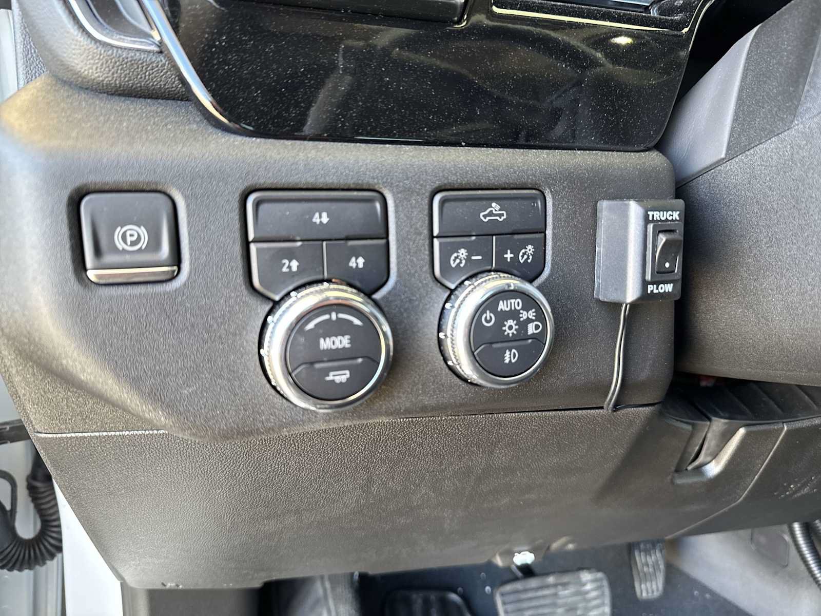 New 2025 GMC Sierra 2500 SLE w/ SLE Convenience Package AWD/4WD image 21