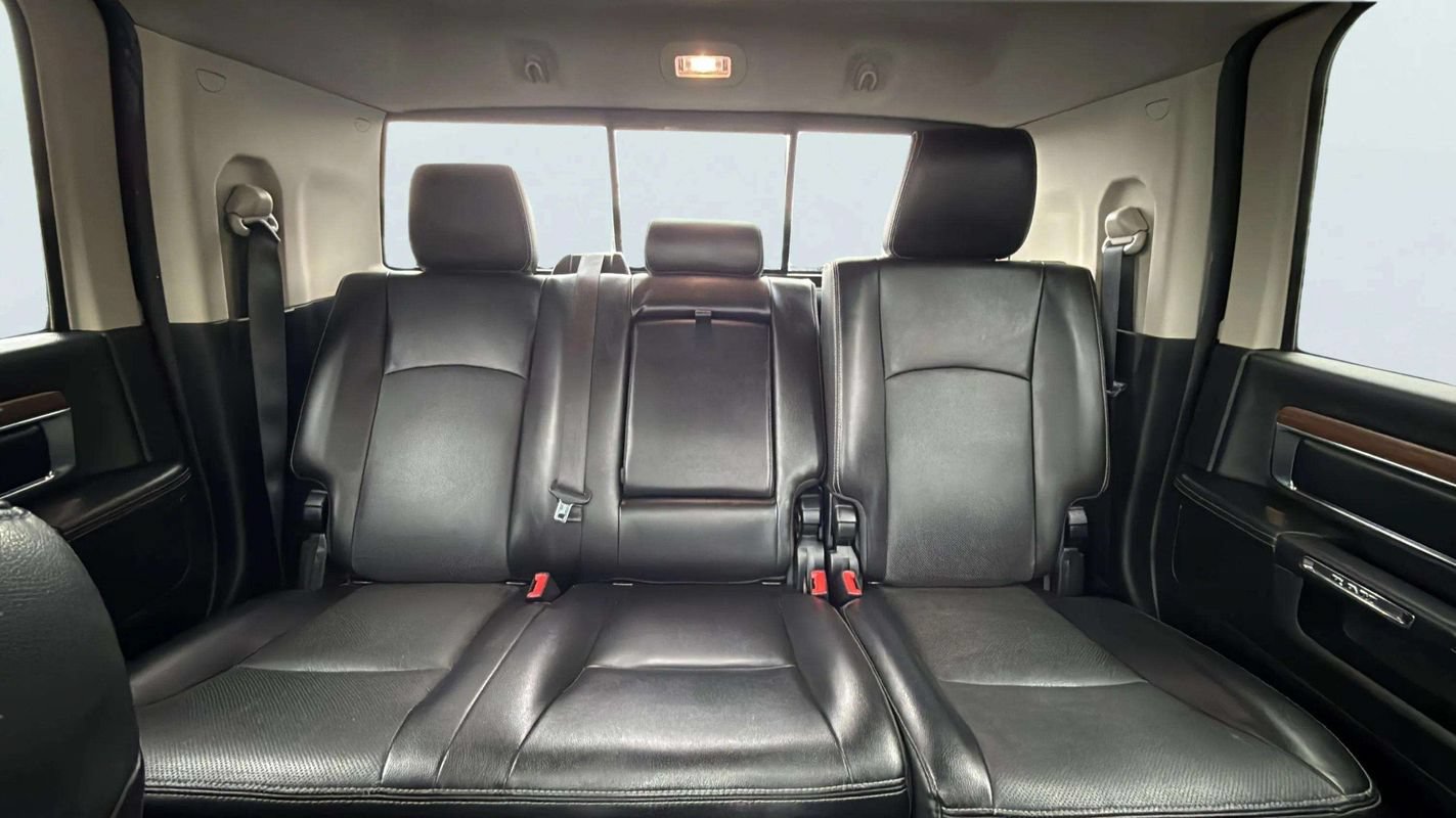 Used 2014 RAM 2500 Laramie w/ Convenience Group AWD/4WD image 17