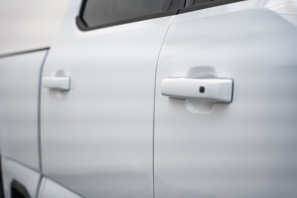 New 2026 Ford F250 XLT w/ XLT Premium Package AWD/4WD image 18