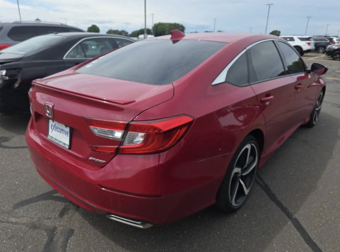 Used 2020 Honda Accord Sport image 4