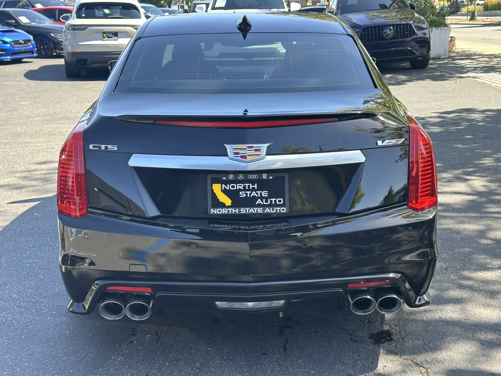 Used 2016 Cadillac CTS V Sedan w/ Luxury Package RWD image 10