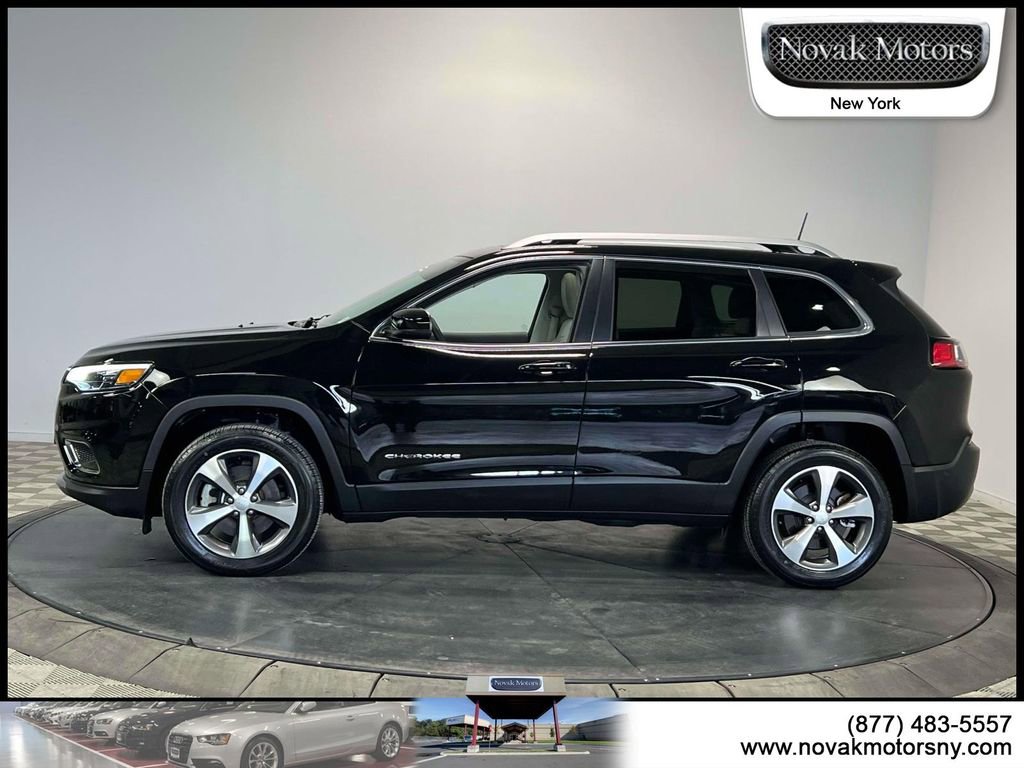 Used 2021 Jeep Cherokee Limited image 5