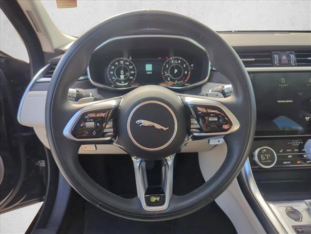 Used 2021 Jaguar XF R-Dynamic SE image 15
