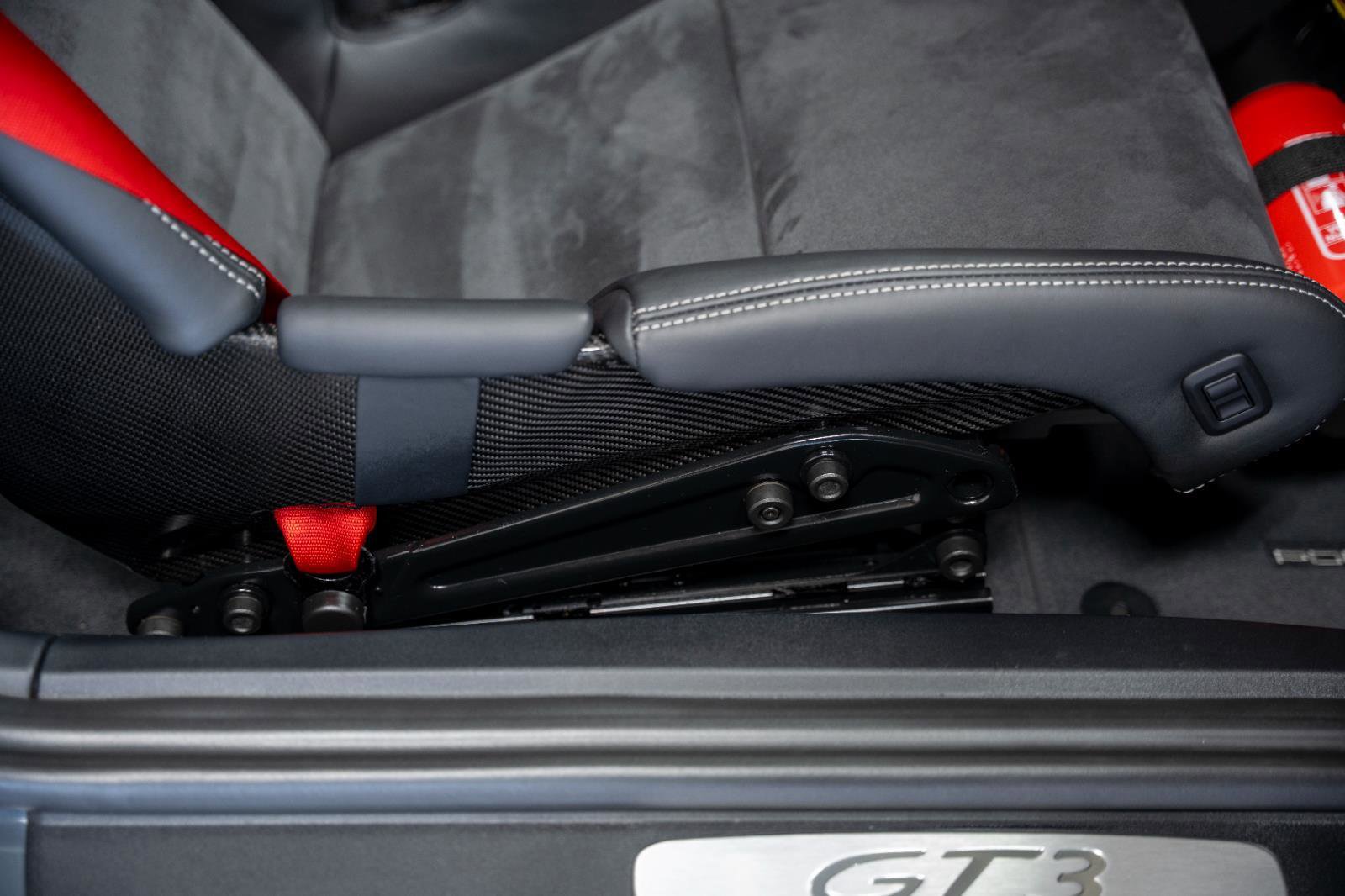 Used 2018 Porsche 911 GT3 image 81