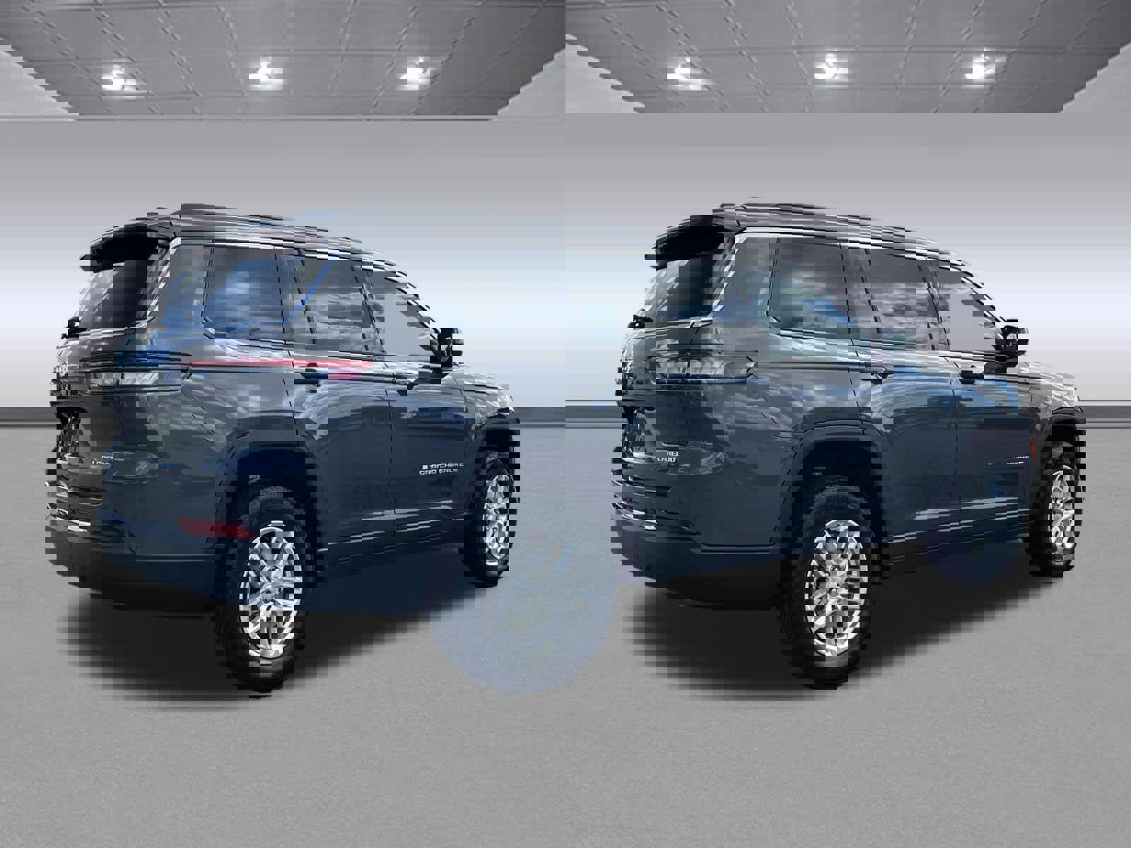 New 2025 Jeep Grand Cherokee L Laredo image 7