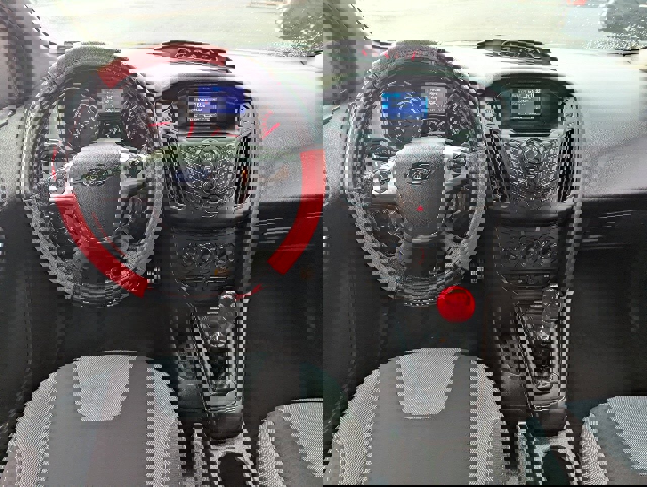 Used 2013 Ford Focus ST image 16