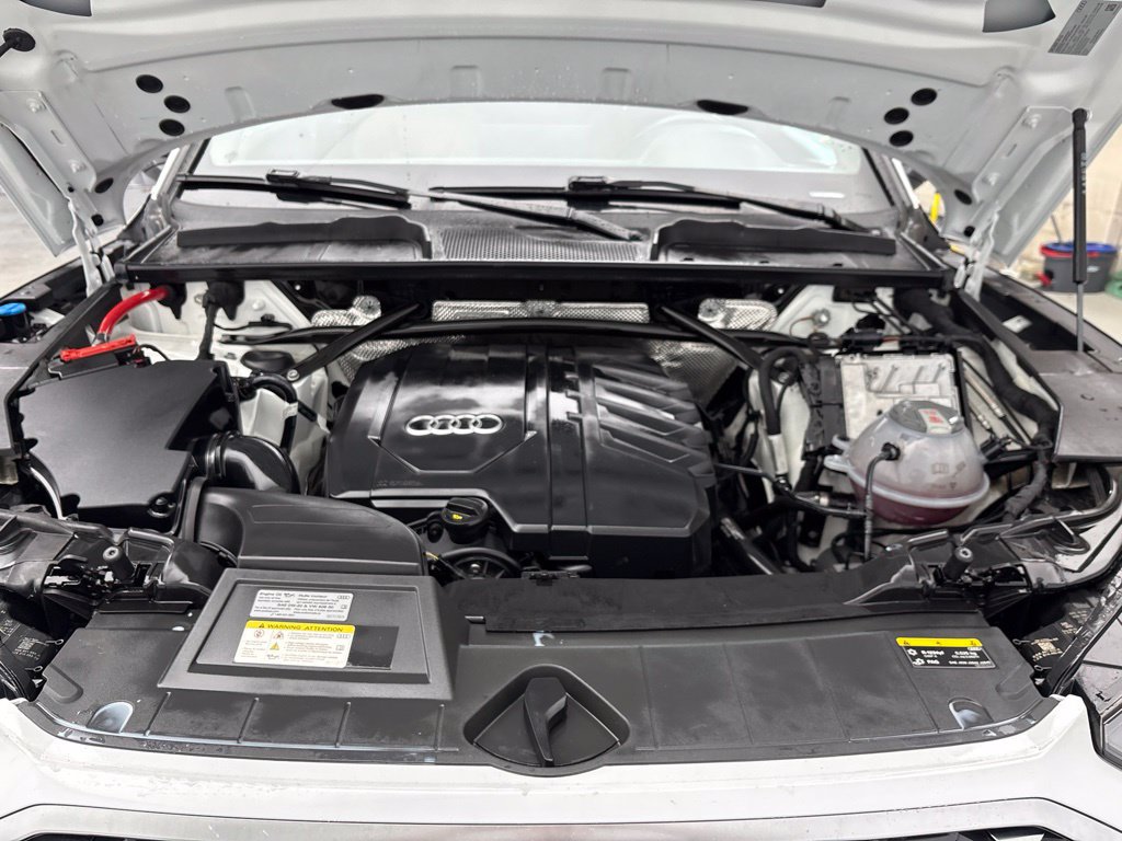 Certified 2024 Audi Q5 2.0T Premium Plus w/ Premium Plus Package AWD/4WD image 16