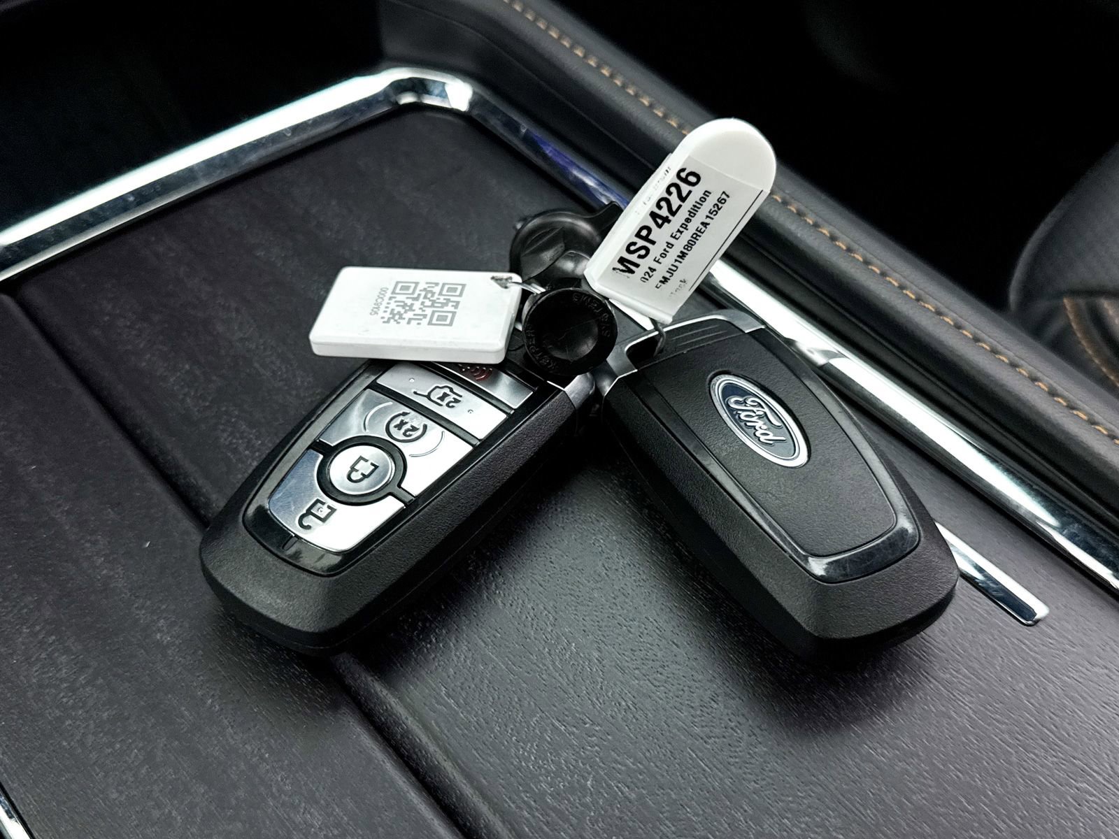 Used 2024 Ford Expedition Platinum AWD/4WD image 41