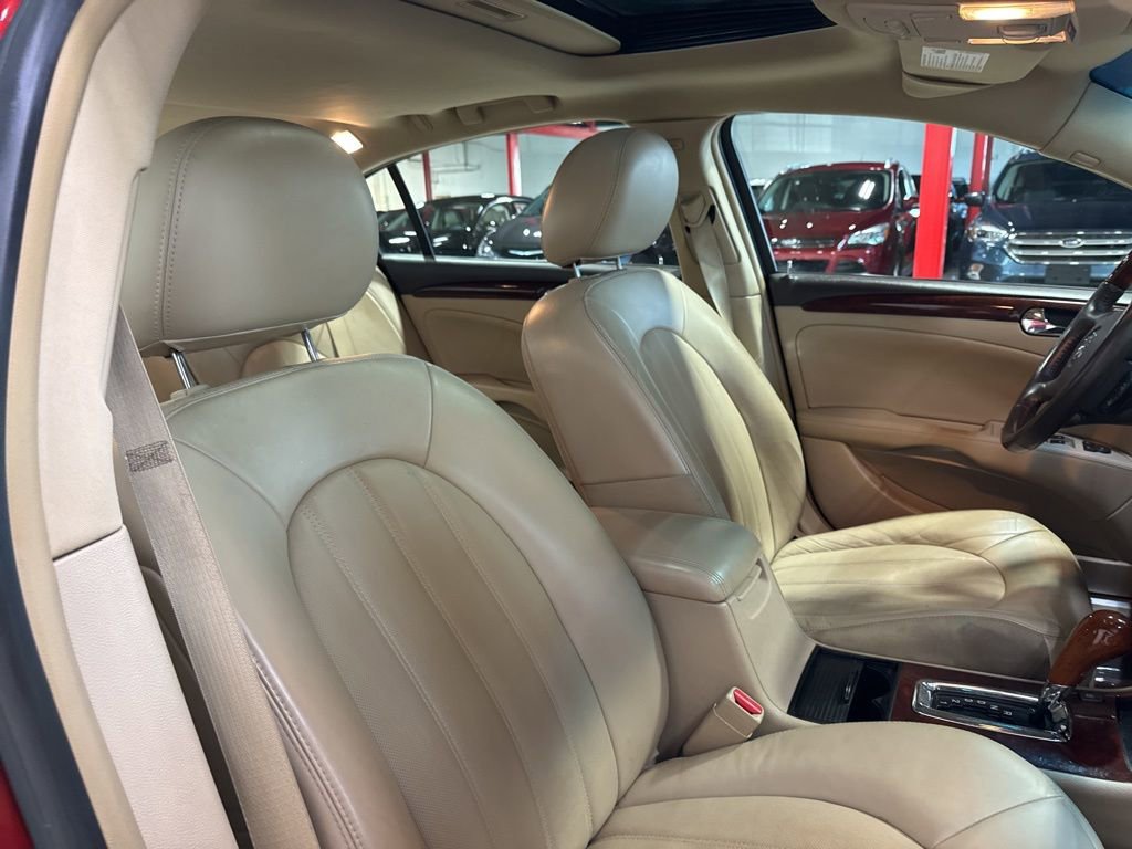 Used 2009 Buick Lucerne CXL FWD image 40