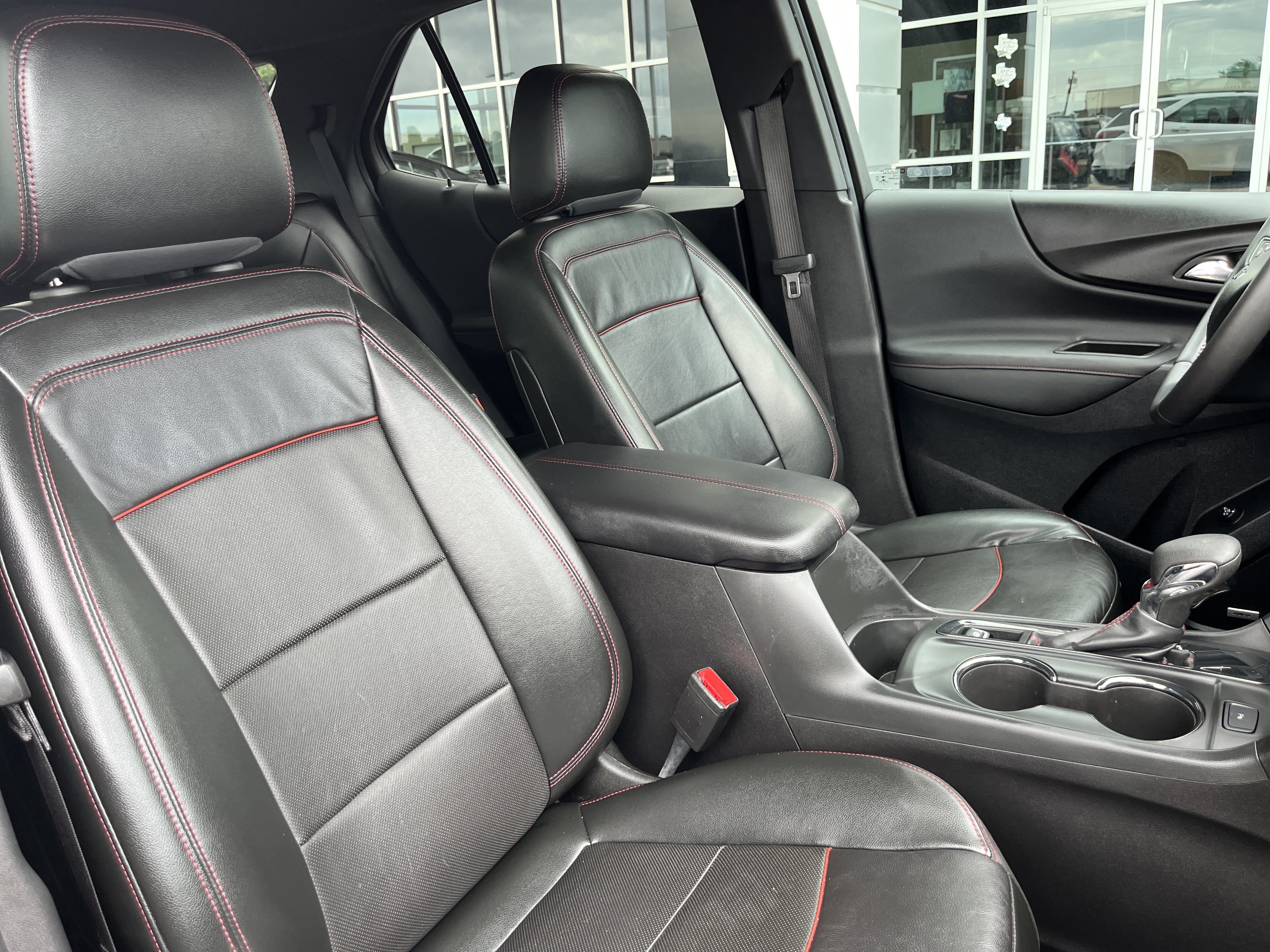 Used 2022 Chevrolet Equinox RS w/ RS Leather Package FWD image 19