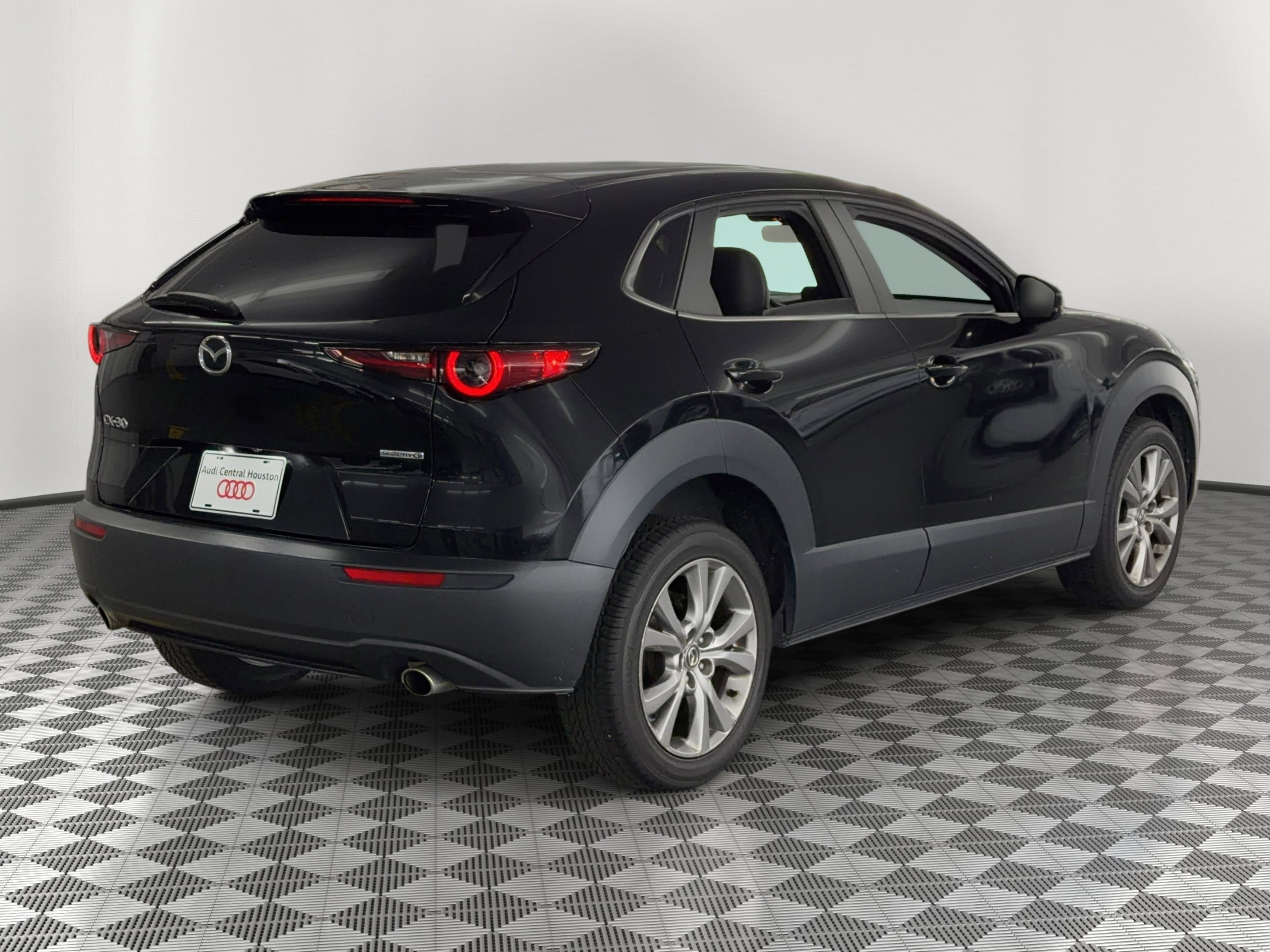 Used 2020 MAZDA CX-30 FWD w/ Select Package image 9