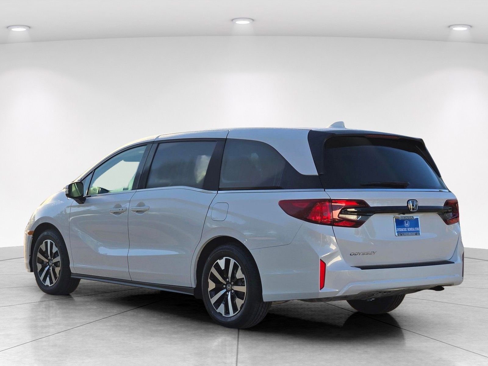 New 2026 Honda Odyssey EX-L image 6