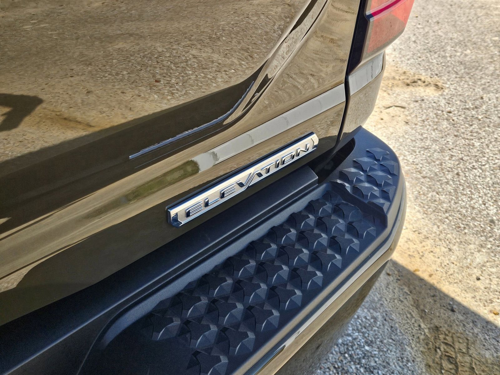 Used 2024 GMC Canyon Elevation image 29