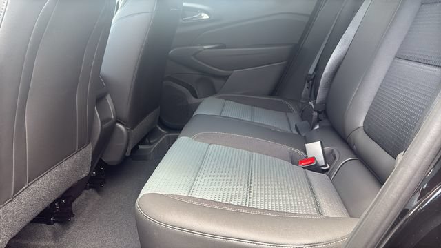 New 2026 Chevrolet Trax LT w/ Driver Confidence Package FWD image 24