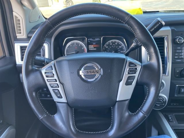 Used 2018 Nissan Titan PRO-4X image 28