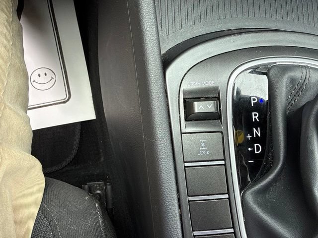Used 2025 Hyundai Kona SEL AWD/4WD image 40