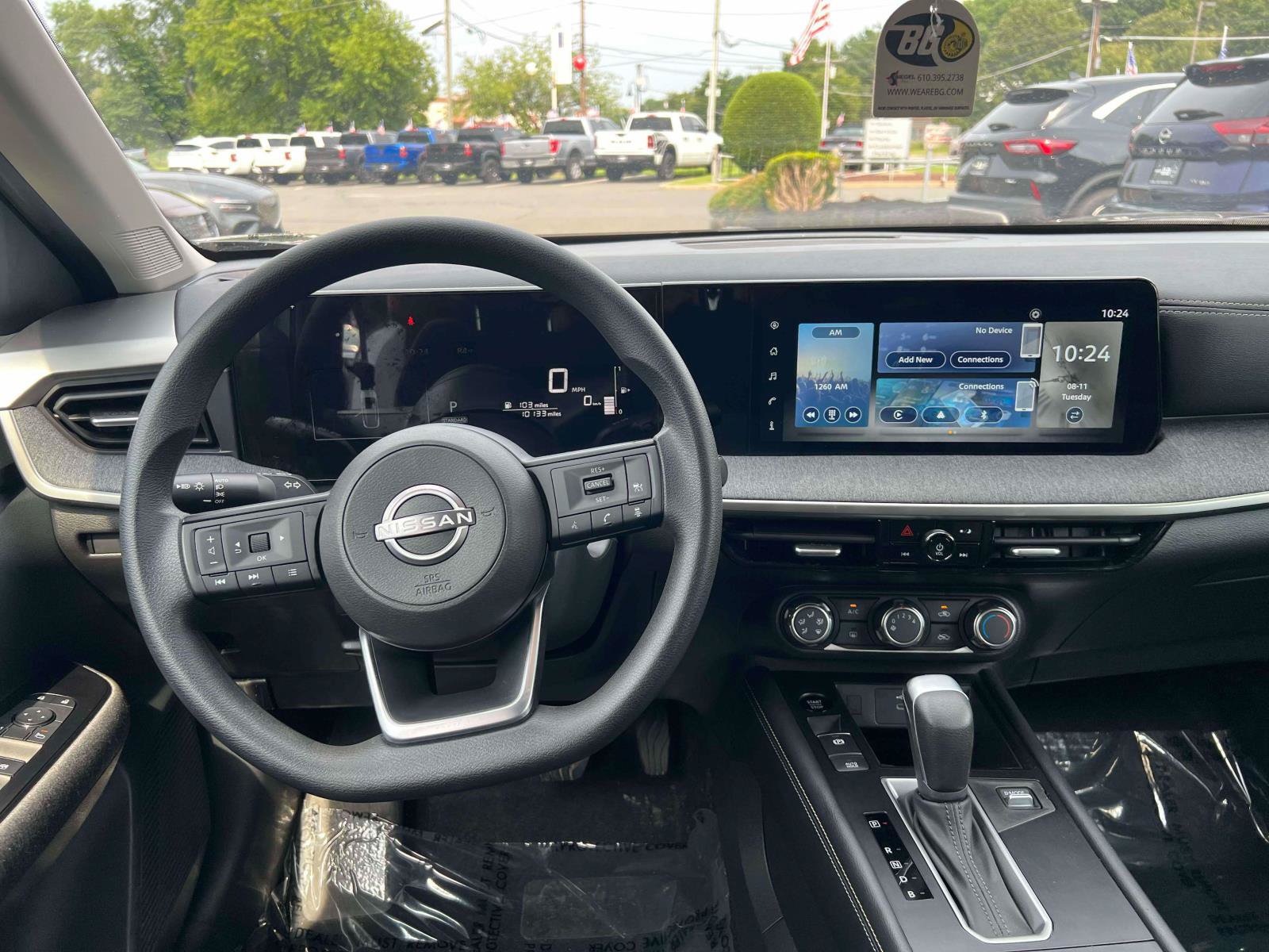 Used 2025 Nissan Kicks SV AWD/4WD image 22