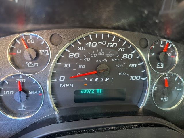 Certified 2024 Chevrolet Express 2500 w/ Driver Convenience Package image 9