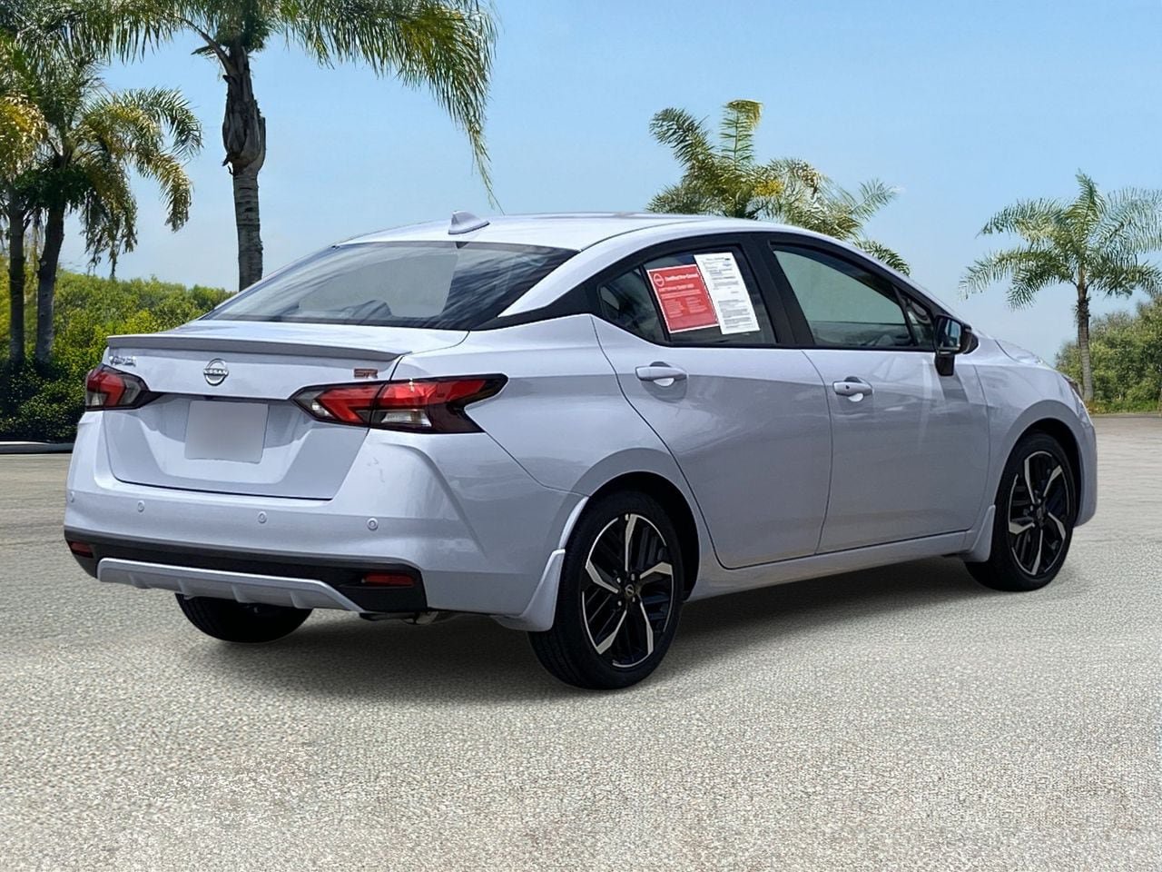 Certified 2025 Nissan Versa SR w/ Trunk Package FWD image 5