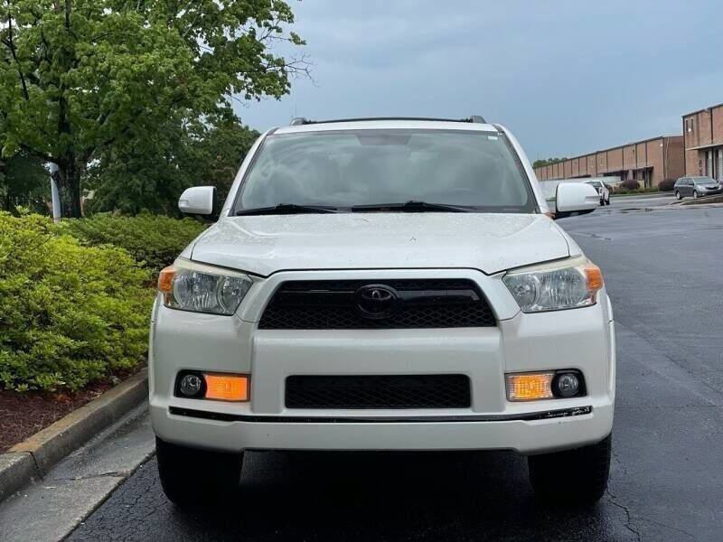 Used 2010 Toyota 4Runner SR5 image 3