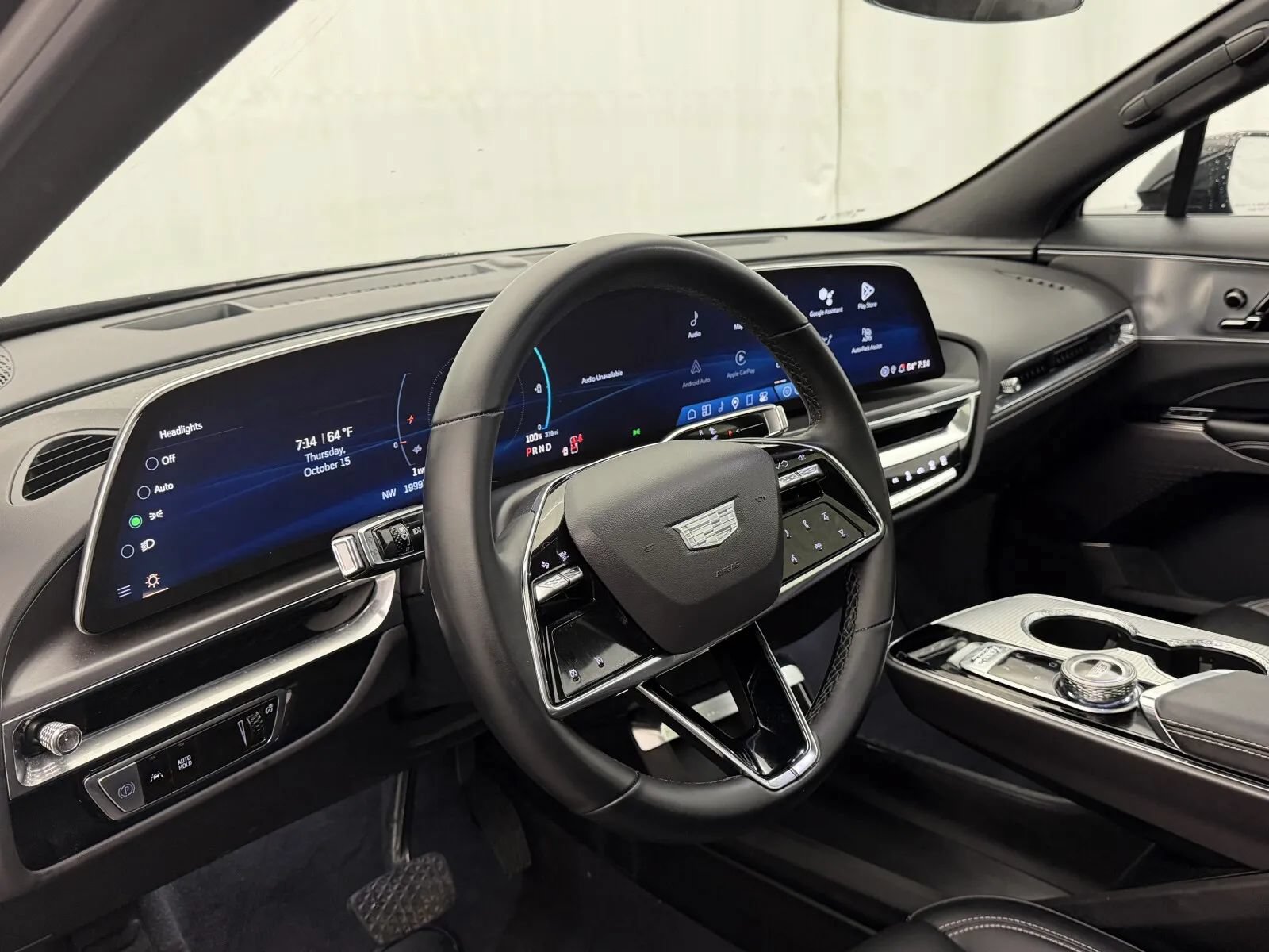 Used 2024 Cadillac Lyriq Tech w/ Driver Assist Package AWD/4WD image 9