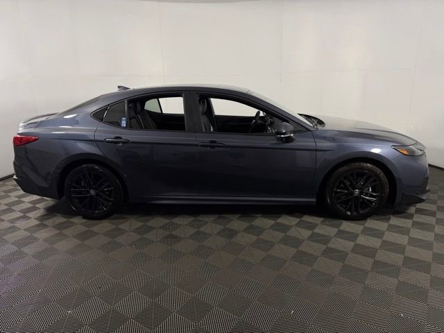 Used 2026 Toyota Camry SE w/ Multimedia Upgrade Package FWD image 11