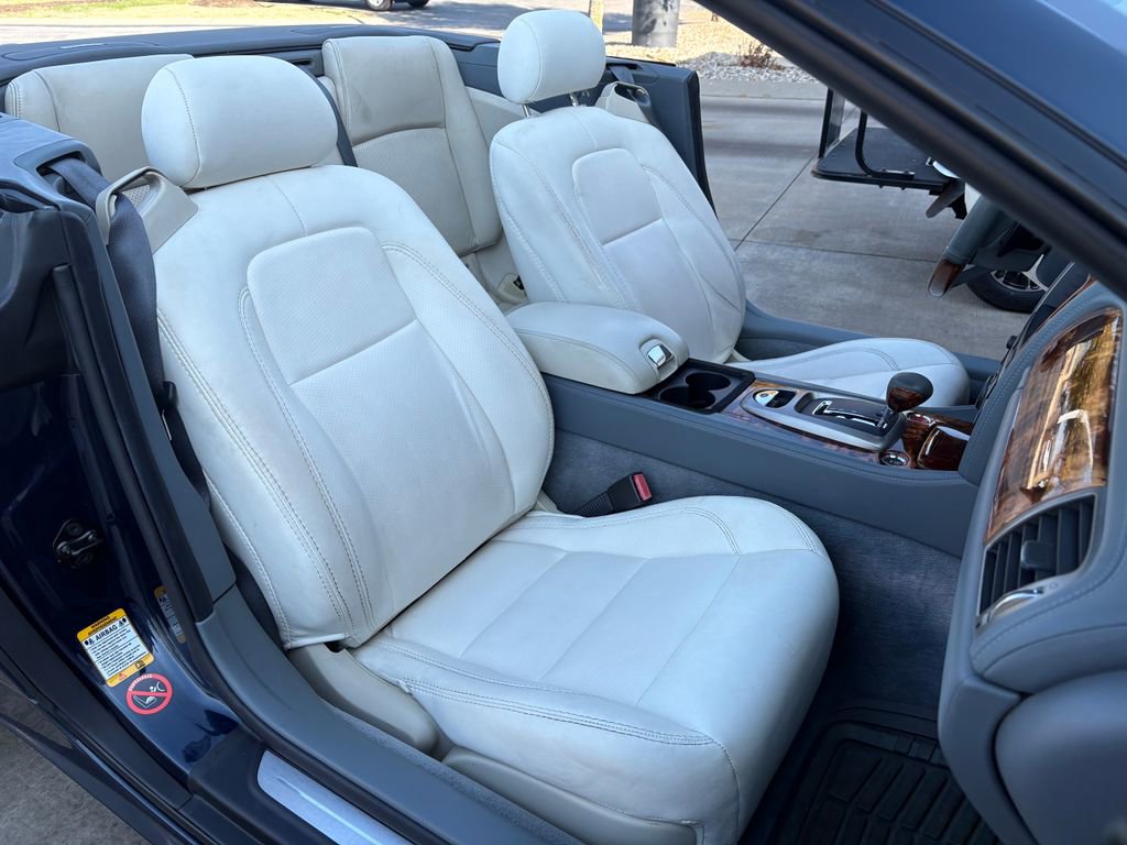 Used 2007 Jaguar XK Convertible image 36