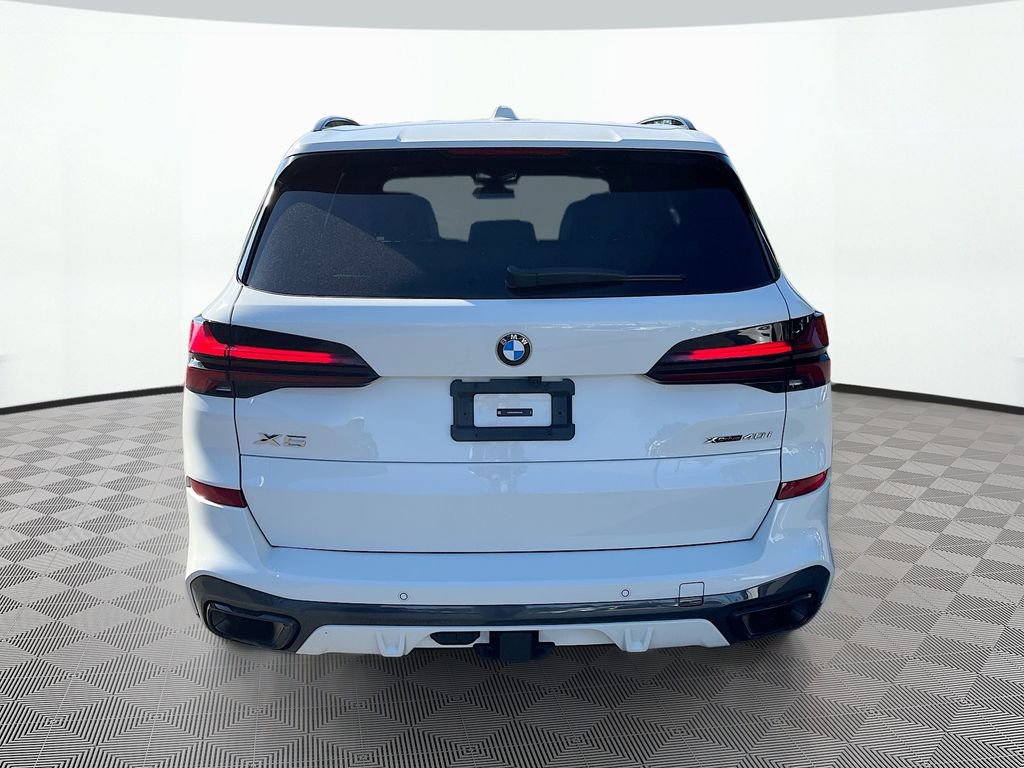 Used 2024 BMW X5 xDrive40i w/ M Sport Package image 7