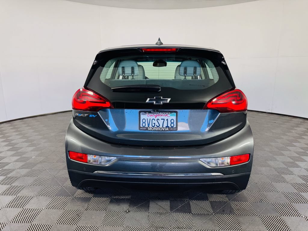 Used 2021 Chevrolet Bolt LT FWD image 22