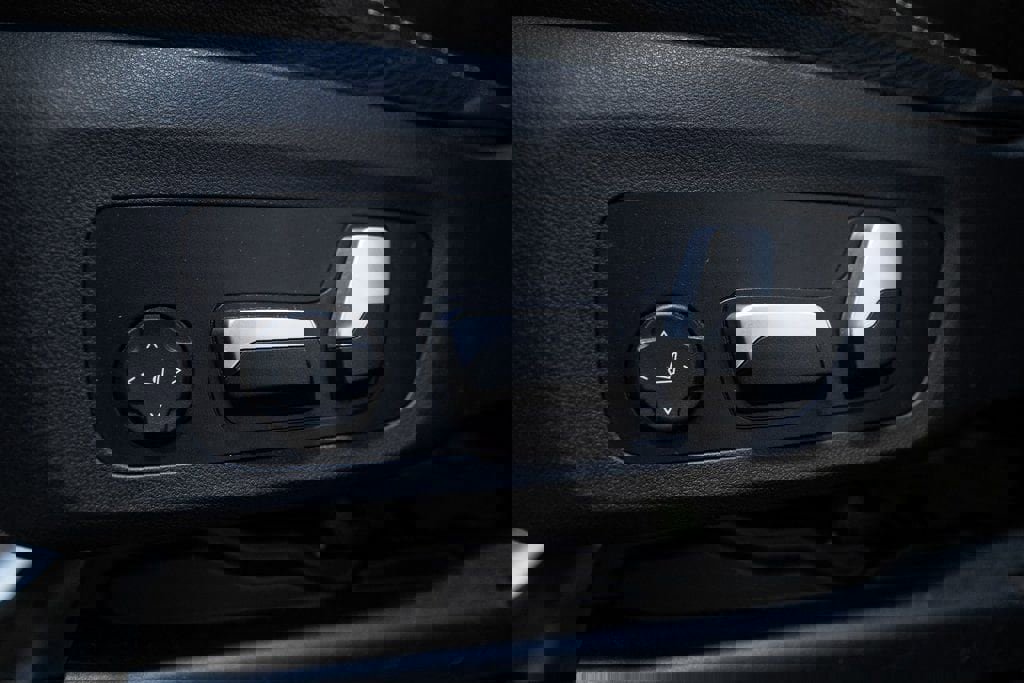 Used 2022 BMW X3 xDrive30i w/ Premium Package 2 (ZPA) image 17