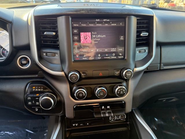 Used 2019 RAM 1500 Big Horn image 25