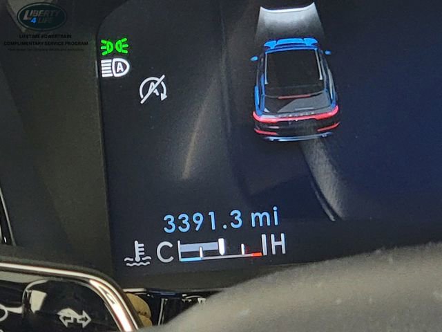 Used 2023 Lincoln Corsair Reserve w/ Equipment Group 201A image 31