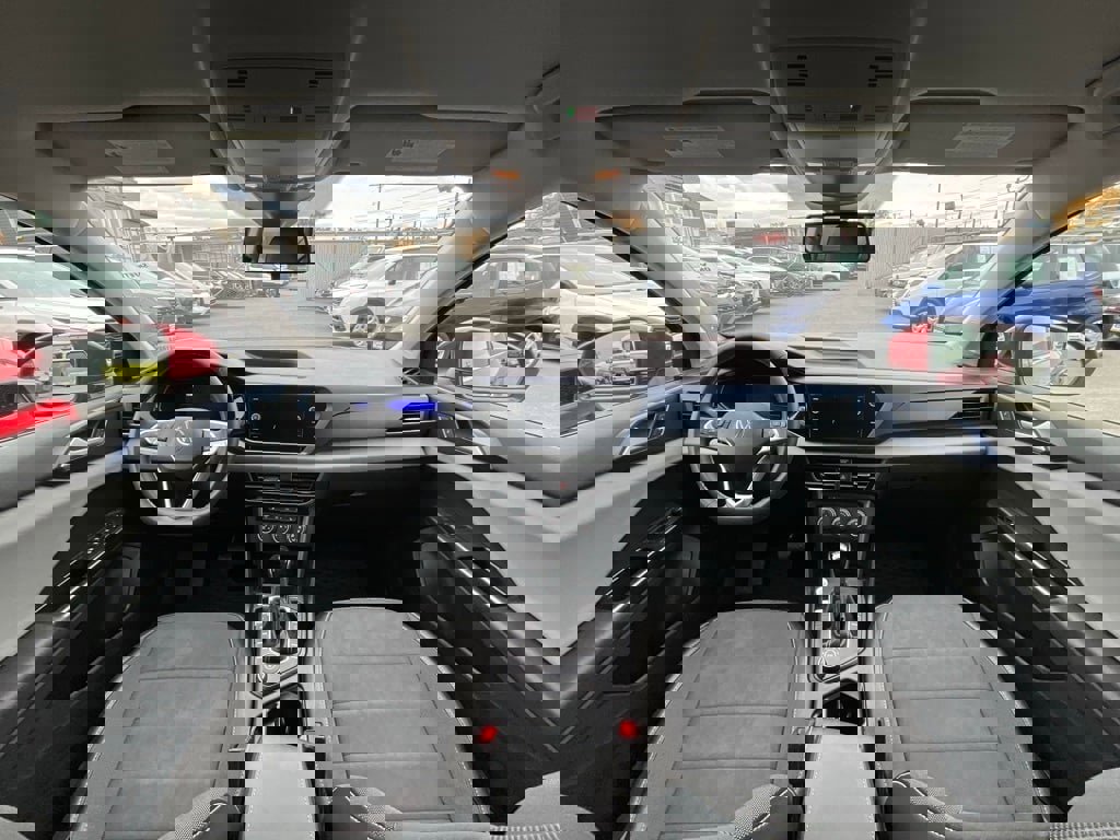 Used 2022 Volkswagen Taos SE w/ IQ.Drive SE Package image 14