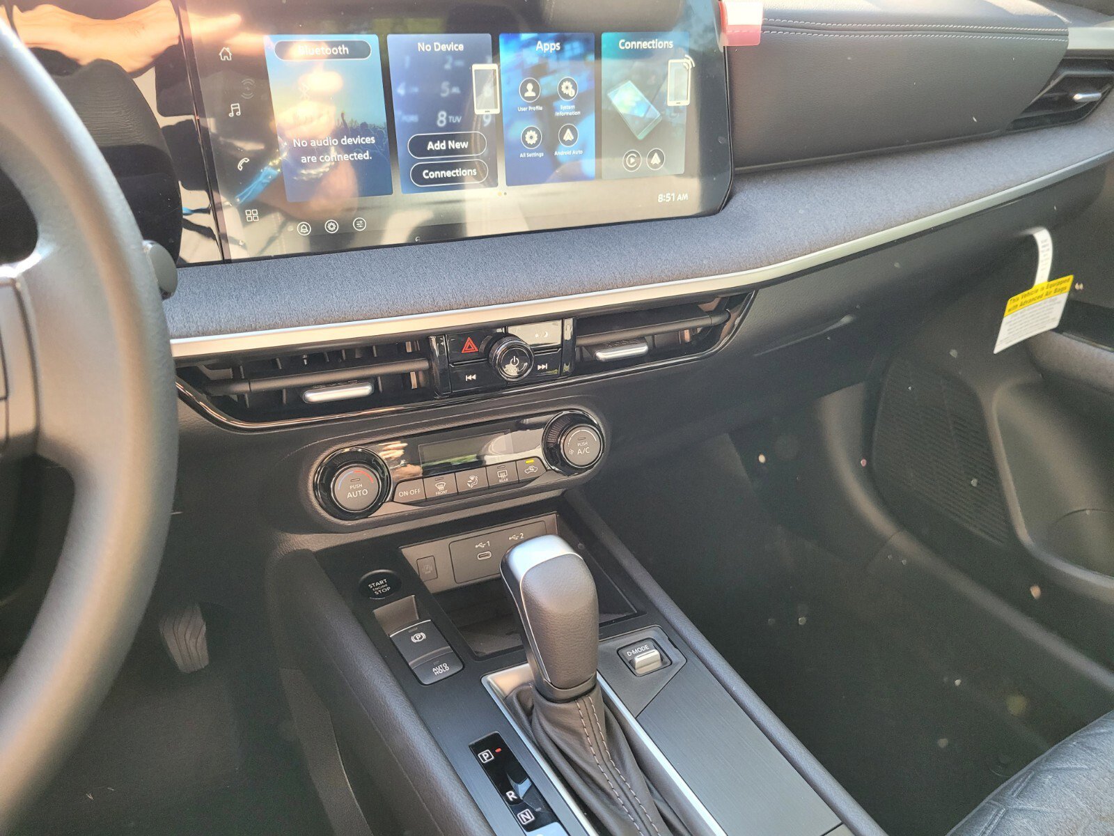 New 2026 Nissan Kicks SV image 16