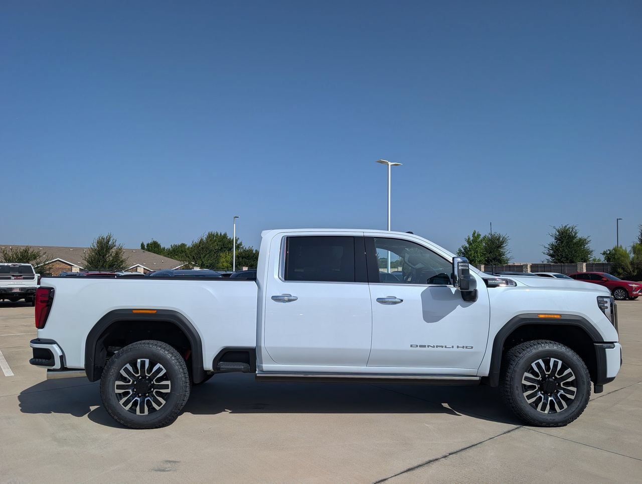 New 2026 GMC Sierra 2500 Denali Ultimate AWD/4WD image 3