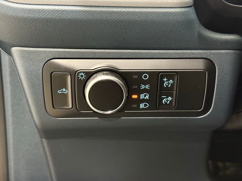 New 2025 Ford Maverick XLT w/ XLT Luxury Package image 33