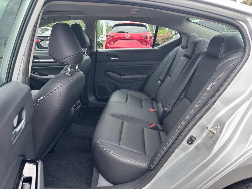 Certified 2025 Nissan Altima 2.5 SL FWD image 30
