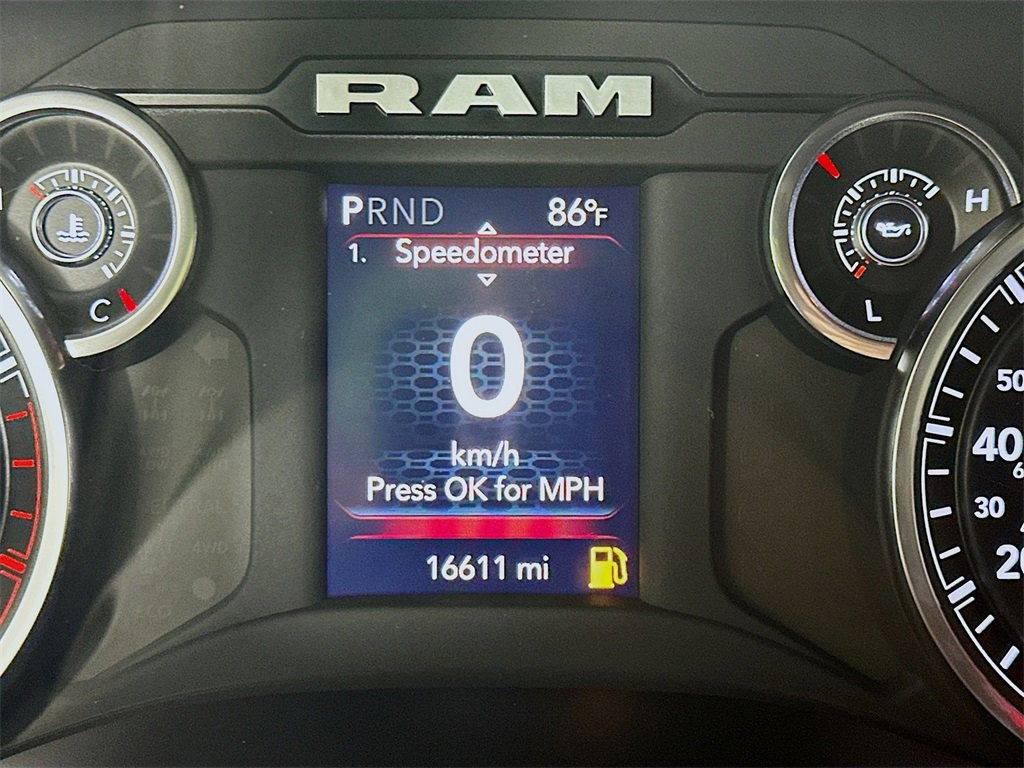 Used 2024 RAM 3500 Tradesman w/ Chrome Appearance Group image 15