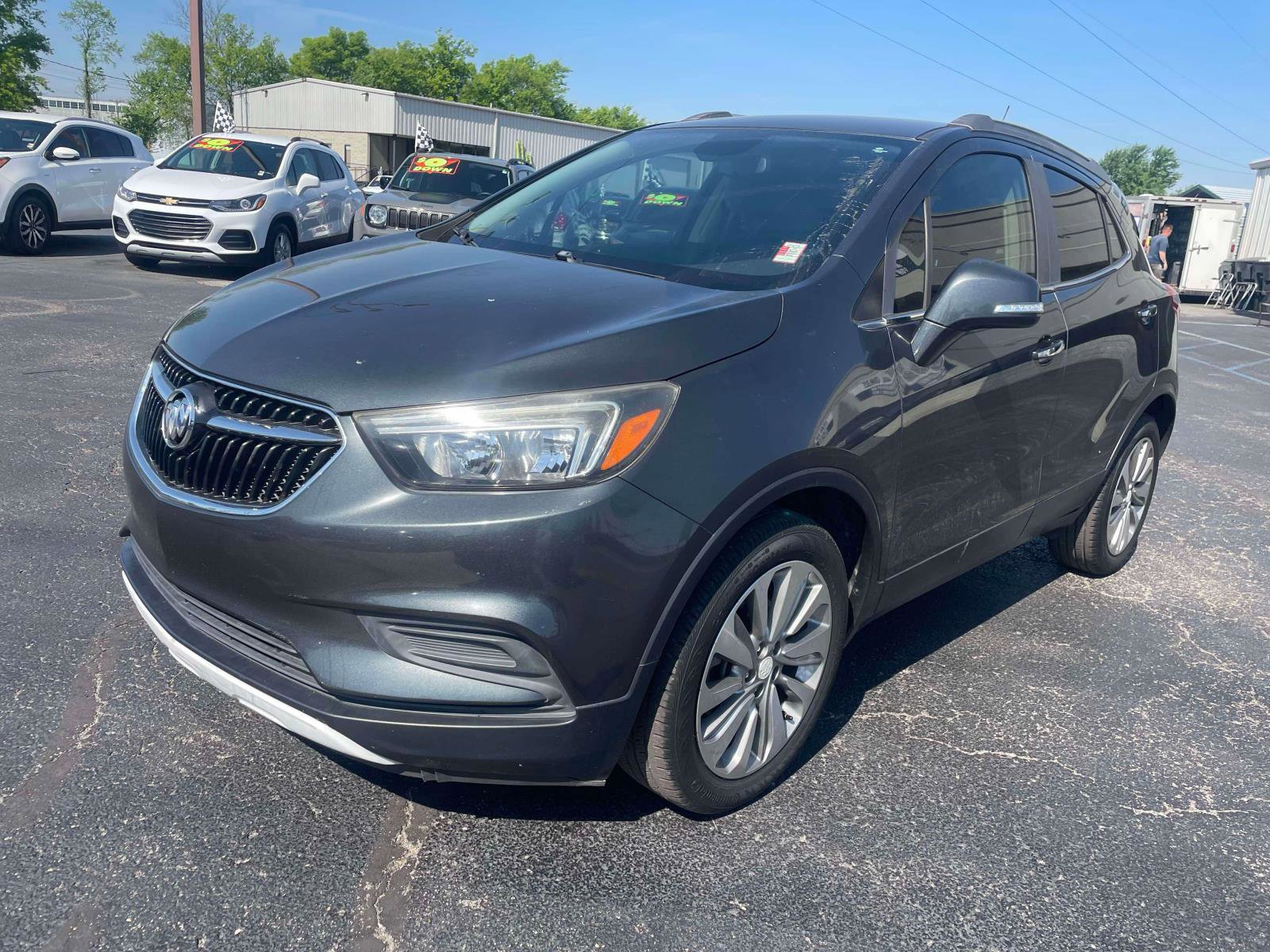 Used 2017 Buick Encore Preferred image 2