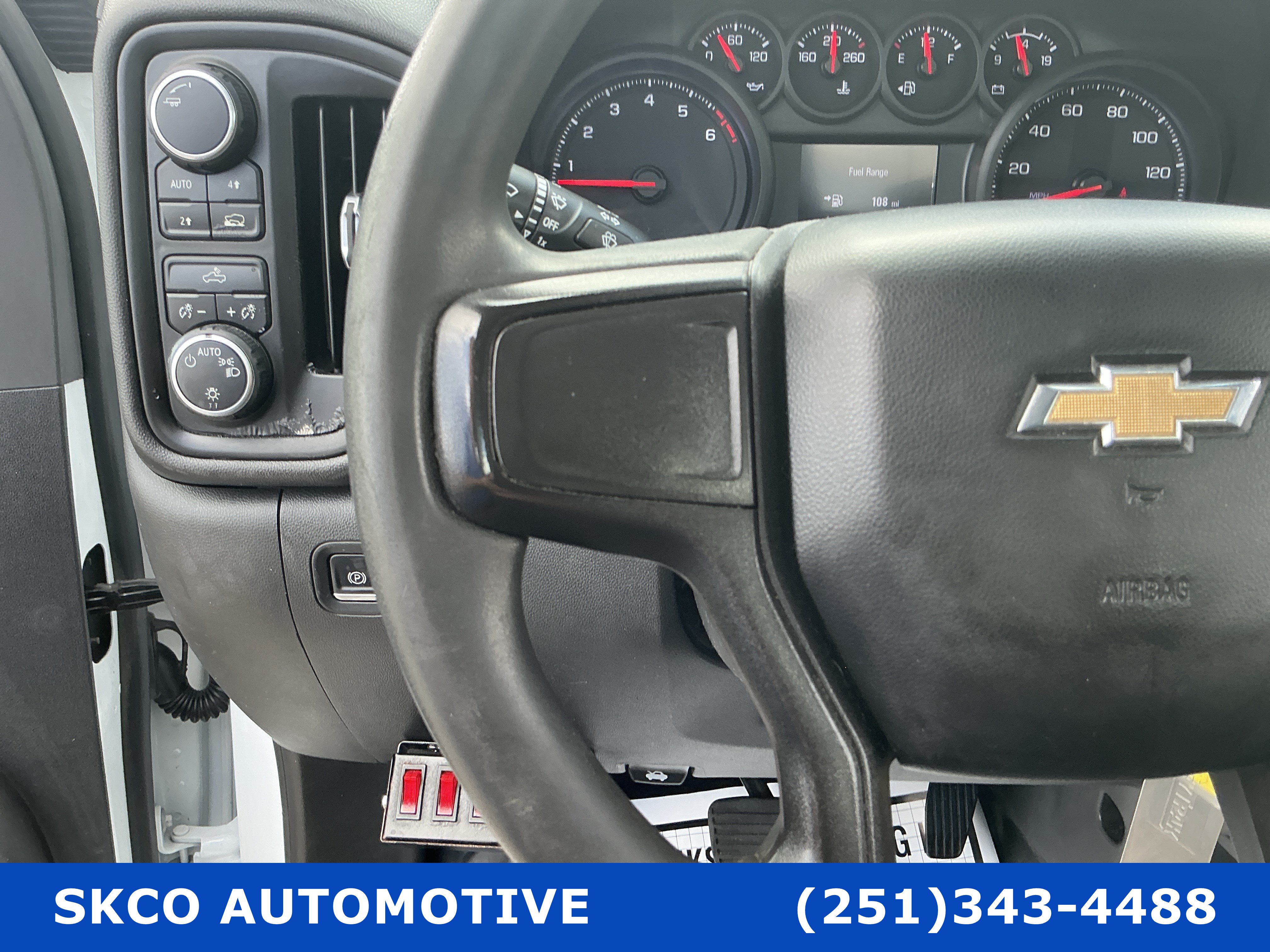 Used 2021 Chevrolet Silverado 1500 W/T AWD/4WD image 19