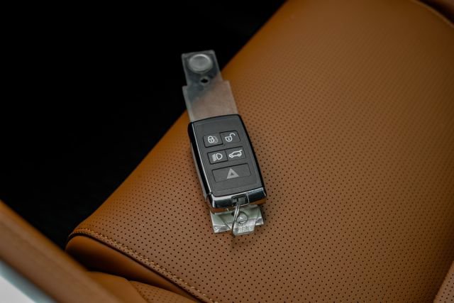 Used 2026 Jaguar F-PACE R-Dynamic S AWD/4WD image 66