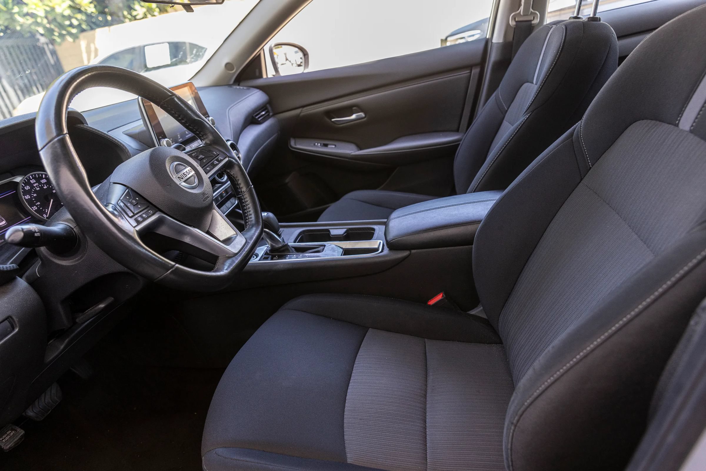 Used 2022 Nissan Sentra SV w/ Trunk Package FWD image 19