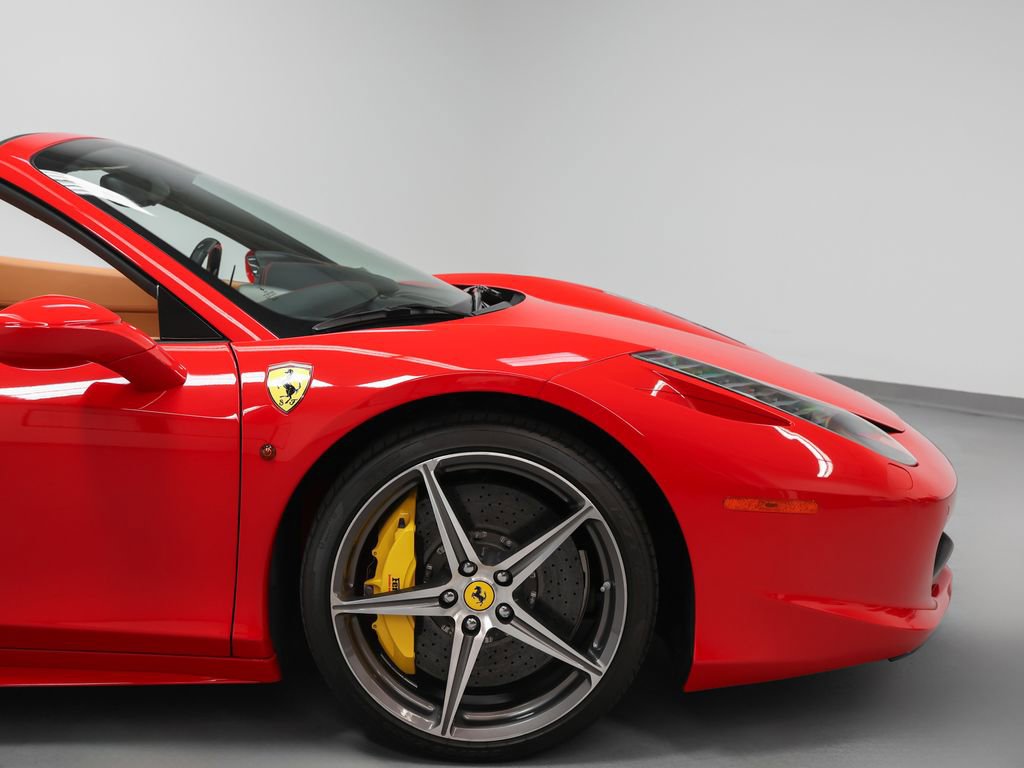 Certified 2013 Ferrari 458 Spider RWD image 5